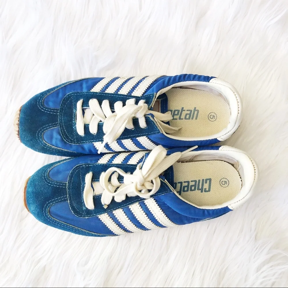 Vintage-inspired Blue White Cheetah Lace Up Sneakers Sz 5 (Runs Big) - Picture 2 of 8